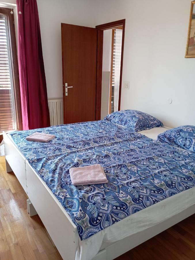 Apartment Mare 1 Novigrad Istria Esterno foto